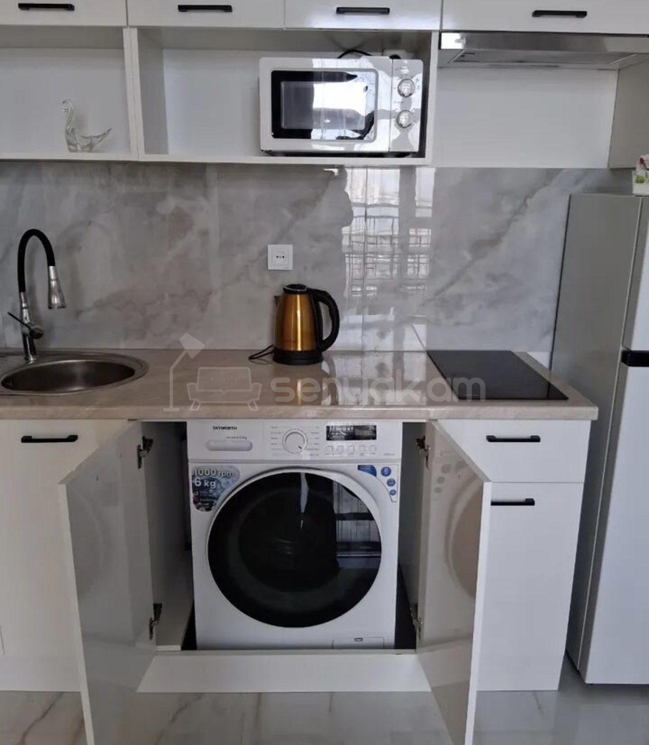 2 Սենյականոց Բնակարան, 40քմ, 6/11 հարկ, Դիզայներական Վերանորոգված, Կահավորված