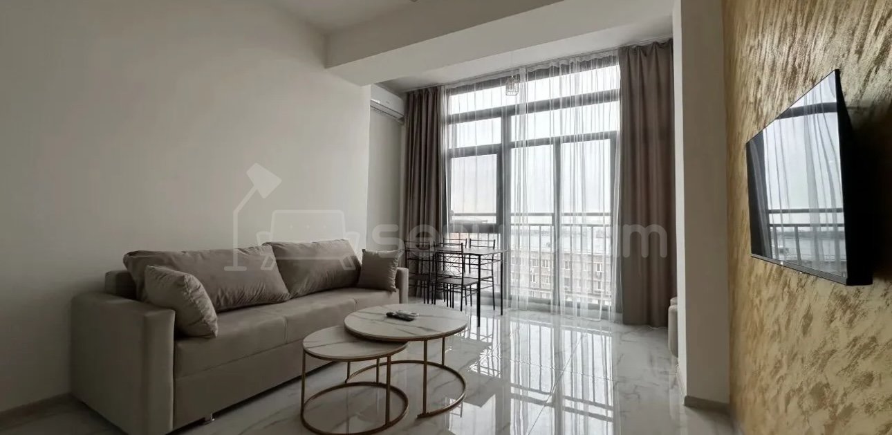 2 Սենյականոց Բնակարան, 40քմ, 6/11 հարկ, Դիզայներական Վերանորոգված, Կահավորված