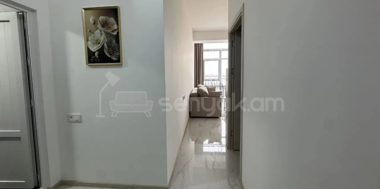 2 Սենյականոց Բնակարան, 40քմ, 6/11 հարկ, Դիզայներական Վերանորոգված, Կահավորված