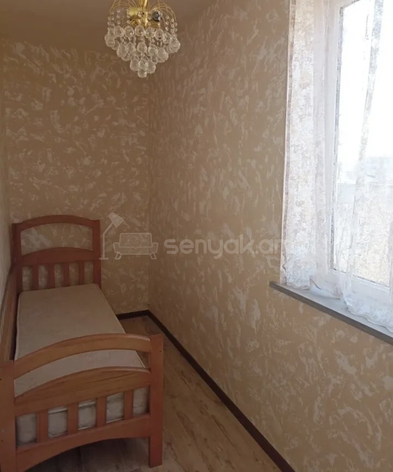 2 Սենյականոց Բնակարան Քարե Շենքում, 60քմ, 4/5 հարկ, Կապիտալ Վերանորոգված, Կահավորված