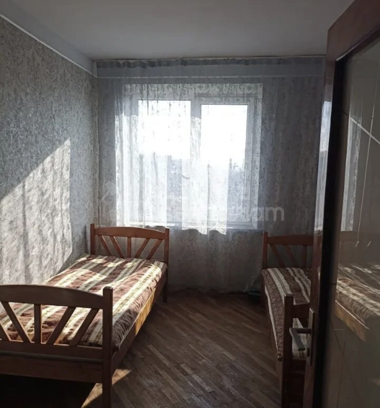 2 Սենյականոց Բնակարան Քարե Շենքում, 60քմ, 4/5 հարկ, Կապիտալ Վերանորոգված, Կահավորված