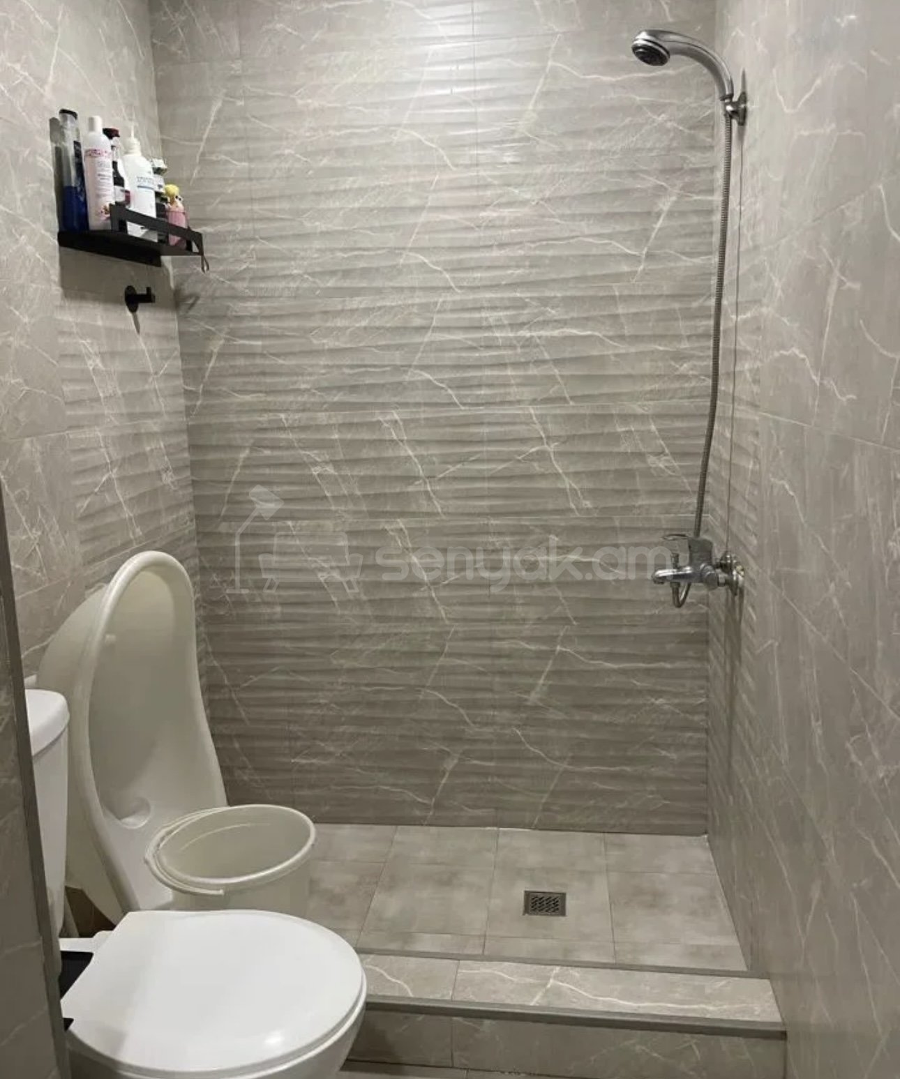 2 Սենյականոց Բնակարան, 44քմ, 6/9 հարկ, Կապիտալ Վերանորոգված, Կահավորված