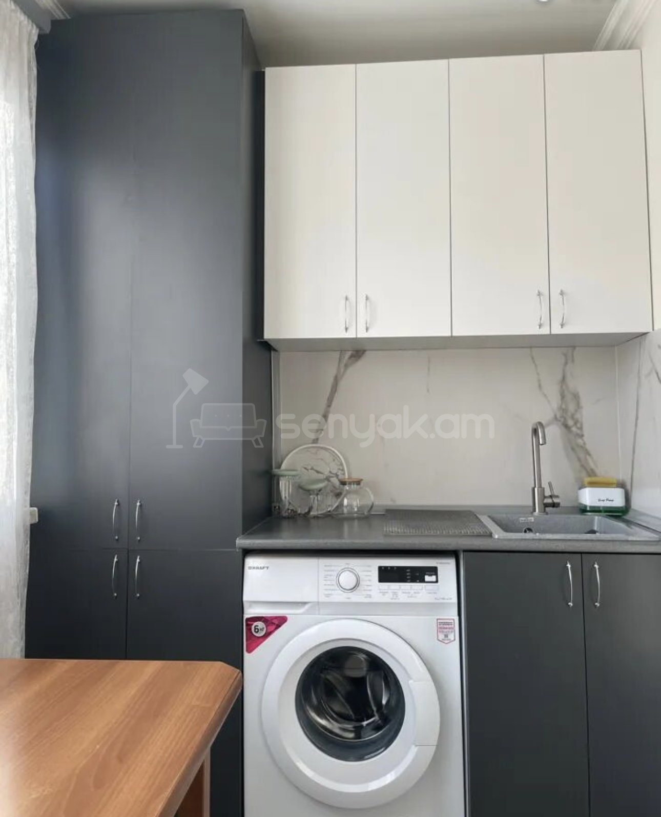 2 Սենյականոց Բնակարան, 44քմ, 6/9 հարկ, Կապիտալ Վերանորոգված, Կահավորված