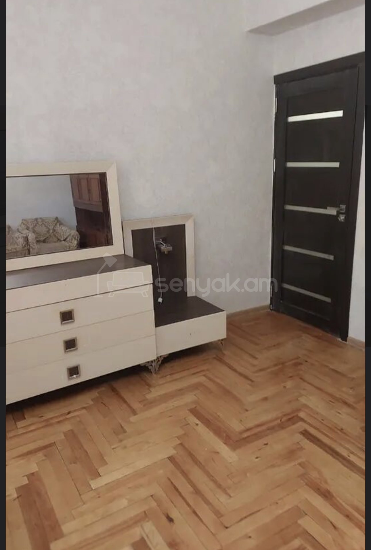 2 Սենյականոց Բնակարան, 70քմ, 3/9 հարկ, Դիզայներական Վերանորոգված, Կահավորված