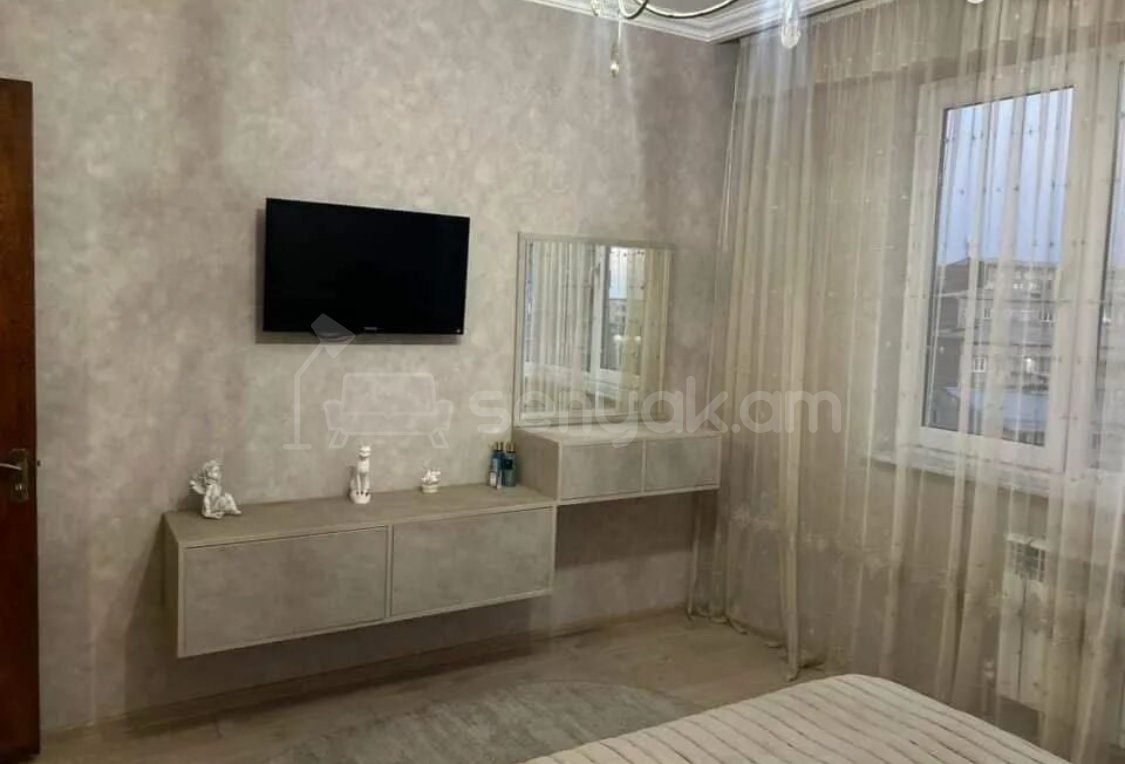 4 Սենյականոց Բնակարան, 92քմ, 10/16 հարկ, Կապիտալ Վերանորոգված