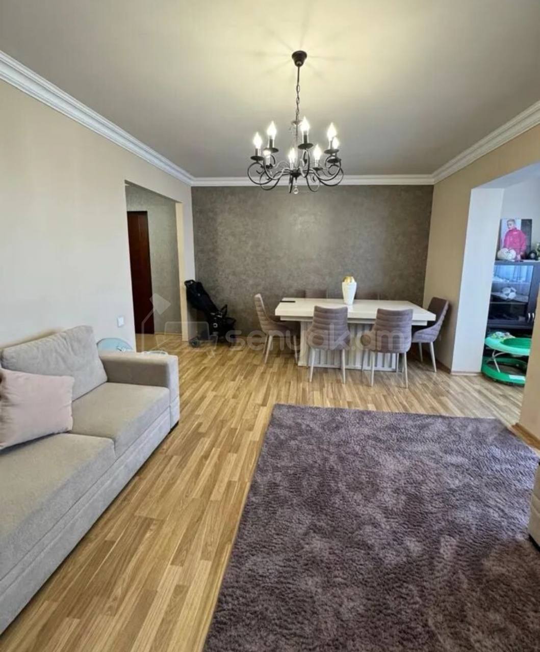 4 Սենյականոց Բնակարան, 99քմ, 4/9 հարկ, Կապիտալ Վերանորոգված