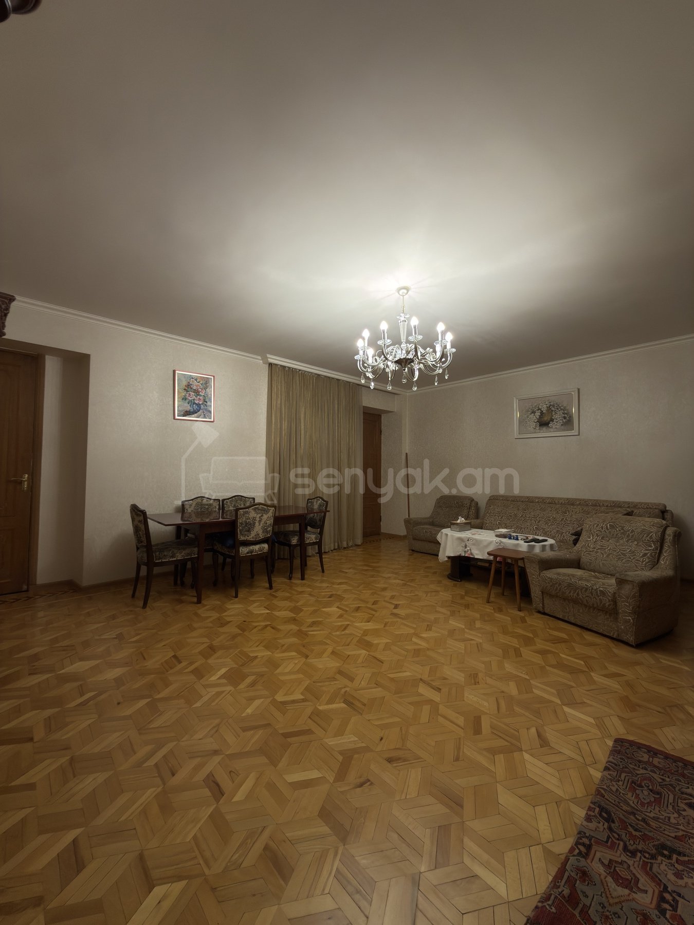 3 Սենյականոց Բնակարան Քարե Շենքում, 100քմ, 4/6 հարկ, Նորմալ Վիճակում