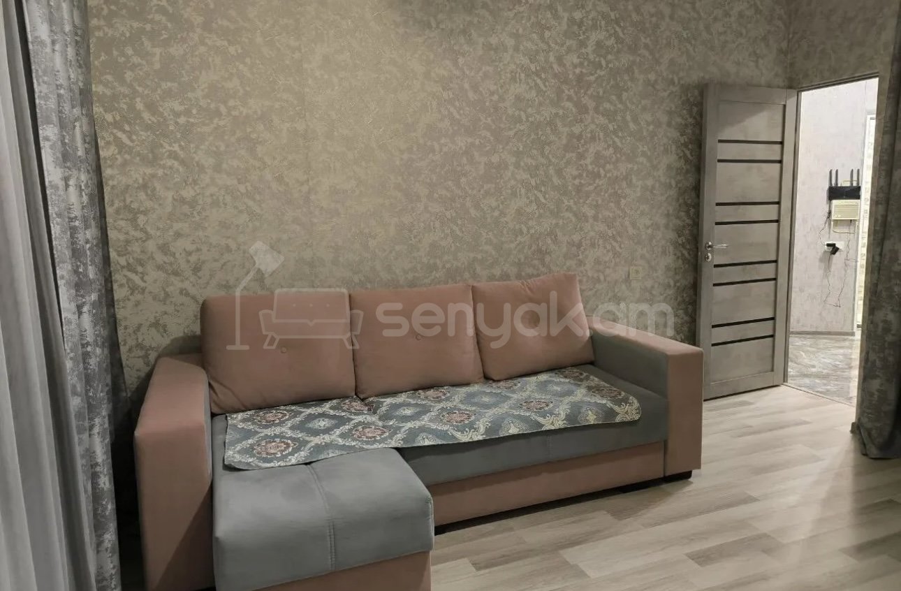 1 Սենյականոց Բնակարան, 40քմ, 9/12 հարկ, Դիզայներական Վերանորոգված, Կահավորված