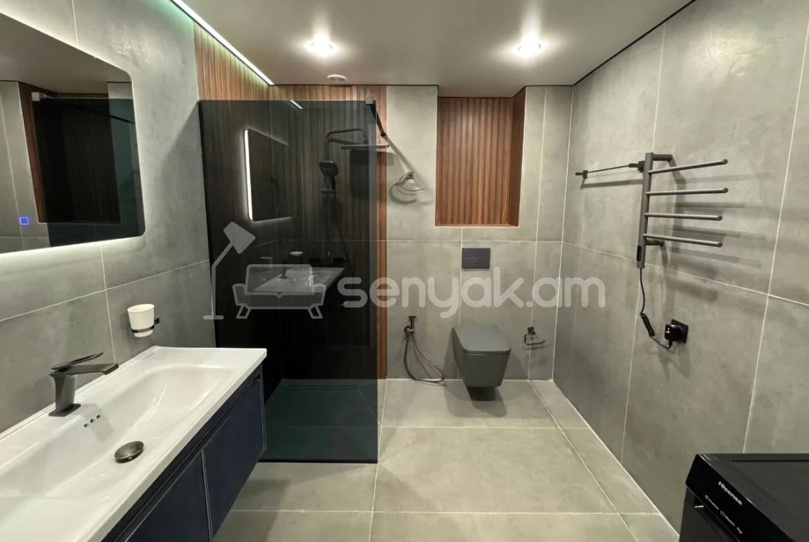 2 Սենյականոց Բնակարան, 45քմ, 6/20 հարկ, Կապիտալ Վերանորոգված