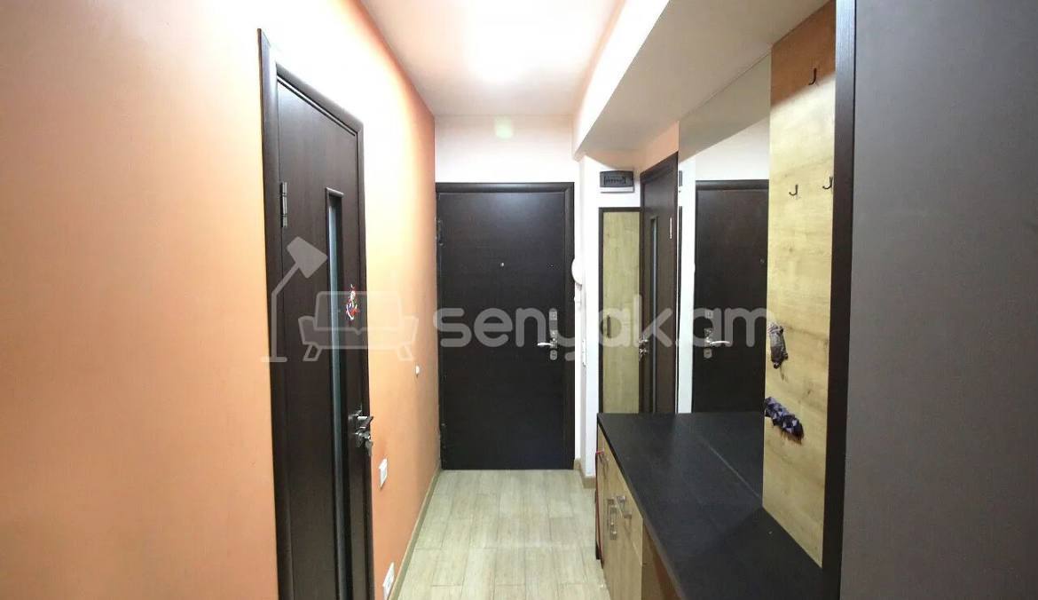 4 Սենյականոց Բնակարան, 103քմ, 6/14 հարկ, Նորմալ Վիճակում