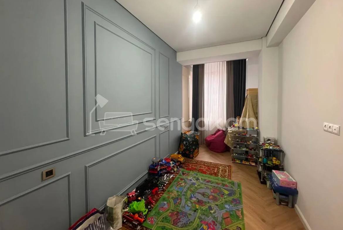 4 Սենյականոց Բնակարան, 124քմ, 8/9 հարկ, Կապիտալ Վերանորոգված