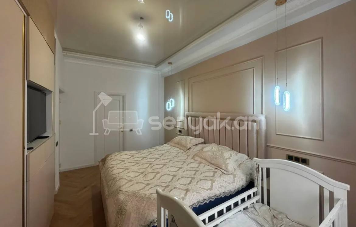 4 Սենյականոց Բնակարան, 124քմ, 8/9 հարկ, Կապիտալ Վերանորոգված