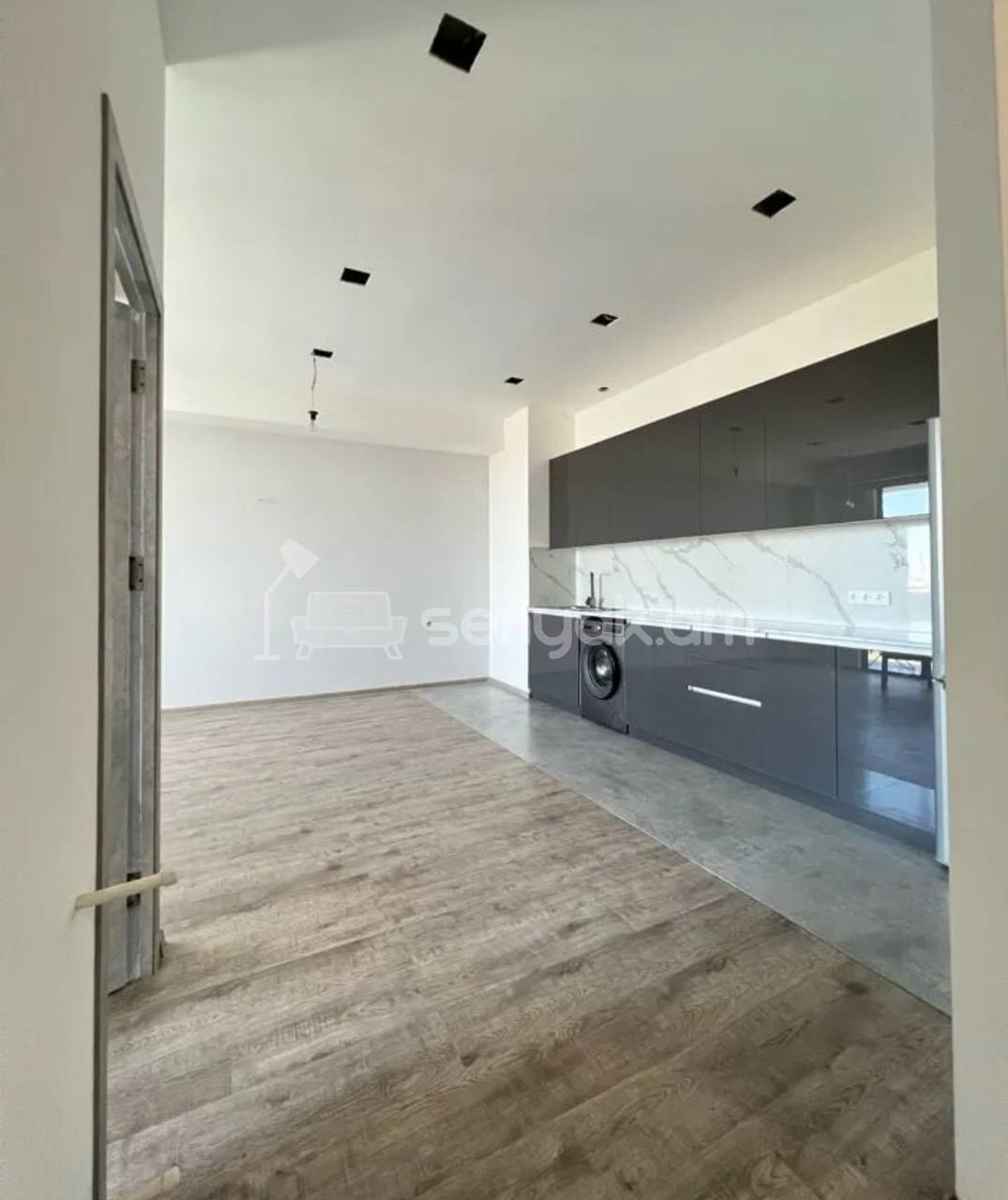 3 Սենյականոց Բնակարան, 72քմ, 5/5 հարկ, Կապիտալ Վերանորոգված