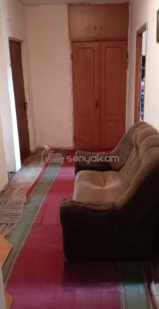 4 Սենյականոց Բնակարան, 85քմ, 3/9 հարկ, Պետական Վիճակում