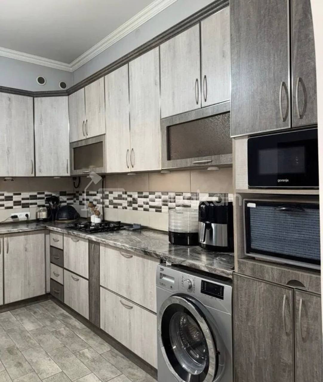 4 Սենյականոց Սեփական Տուն, 240քմ, Կապիտալ Վերանորոգված