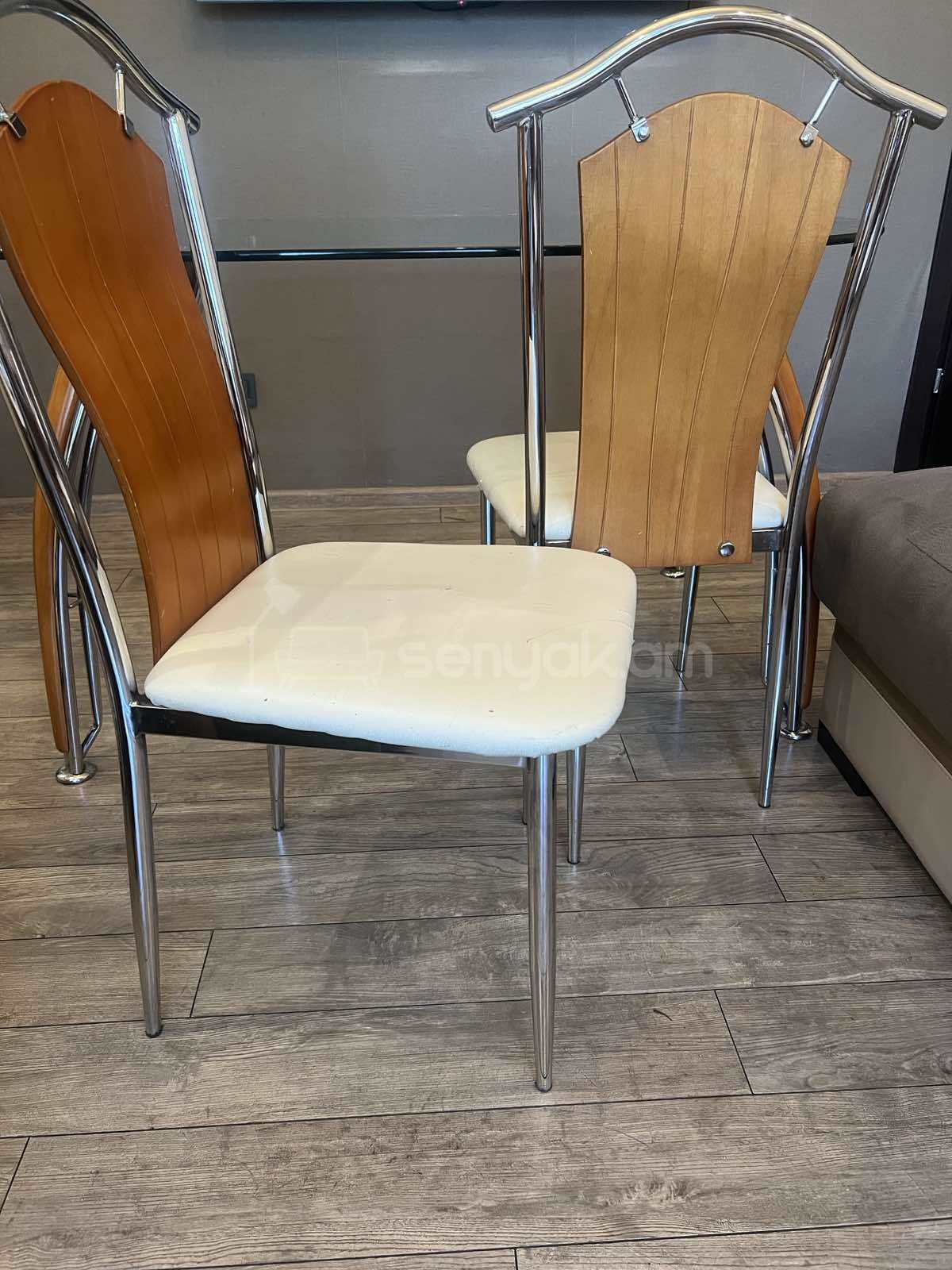 2 Սենյականոց Սեփական Տուն, 60քմ, Կոսմետիկ Վերանորոգված, Կահավորված