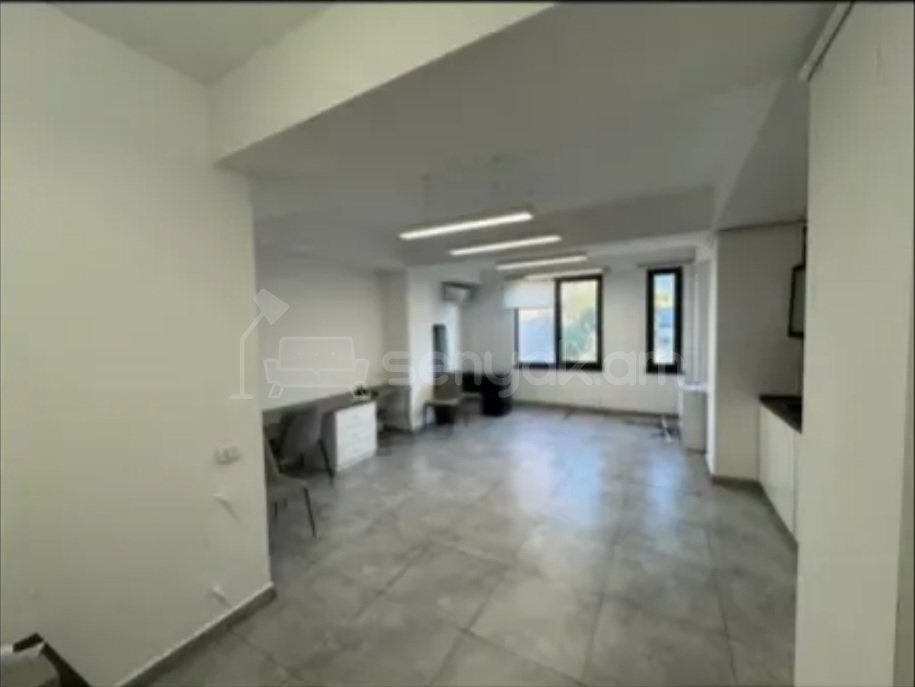 Նորակառույց Օֆիսային Տարածք, 62քմ