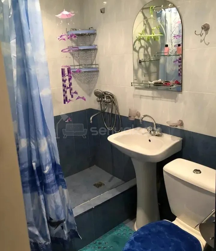 2 Սենյականոց Բնակարան, 60քմ, 3/5 հարկ, Նորմալ Վիճակում