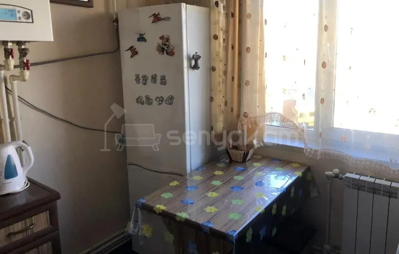 2 Սենյականոց Բնակարան, 60քմ, 3/5 հարկ, Նորմալ Վիճակում