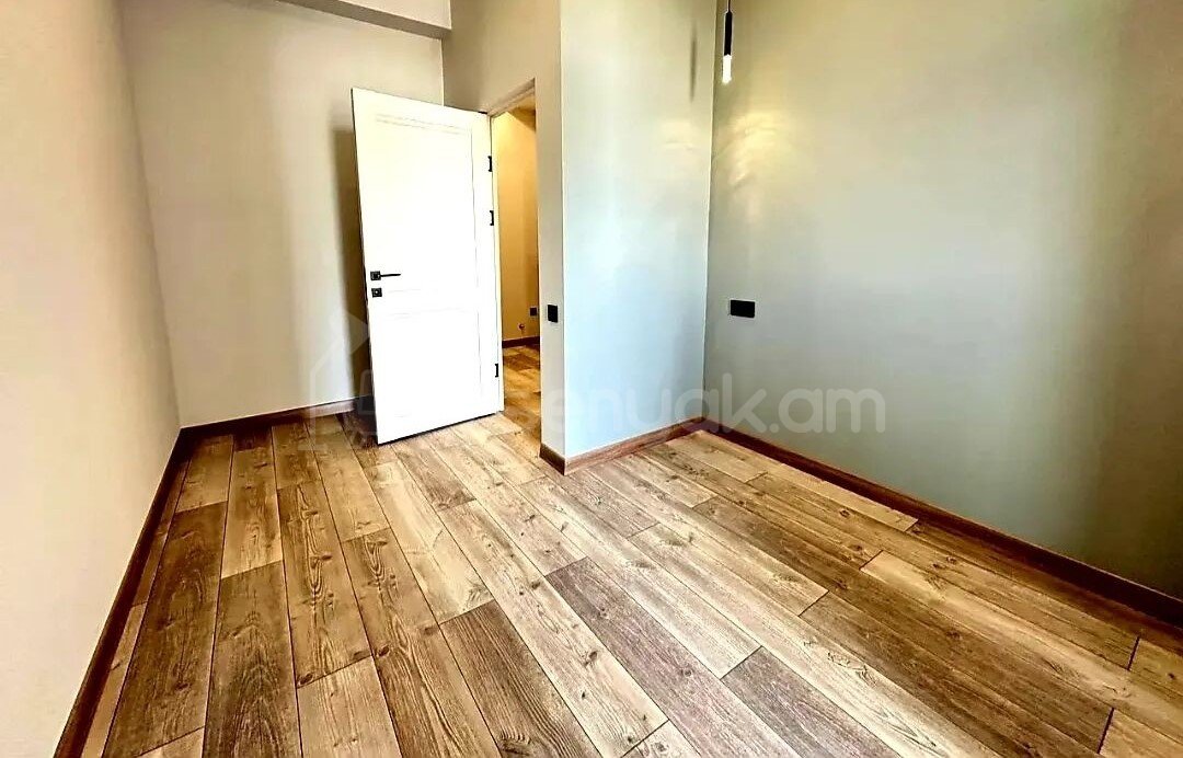 3 Սենյականոց Բնակարան Նորակառույցում, 78քմ, 11/15 հարկ, Կապիտալ Վերանորոգված