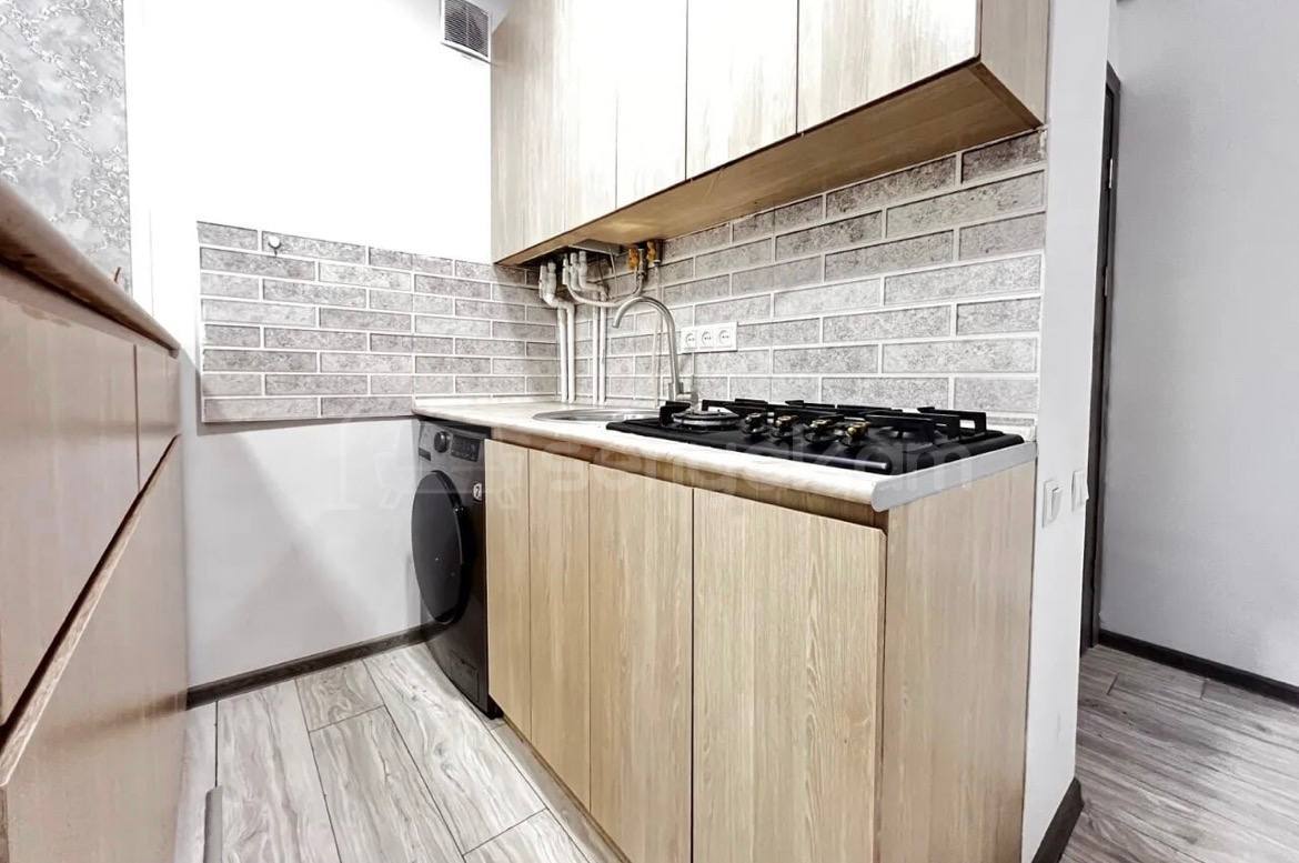 2 Սենյականոց Բնակարան, 40քմ, 1/9 հարկ, Կապիտալ Վերանորոգված, Կահավորված