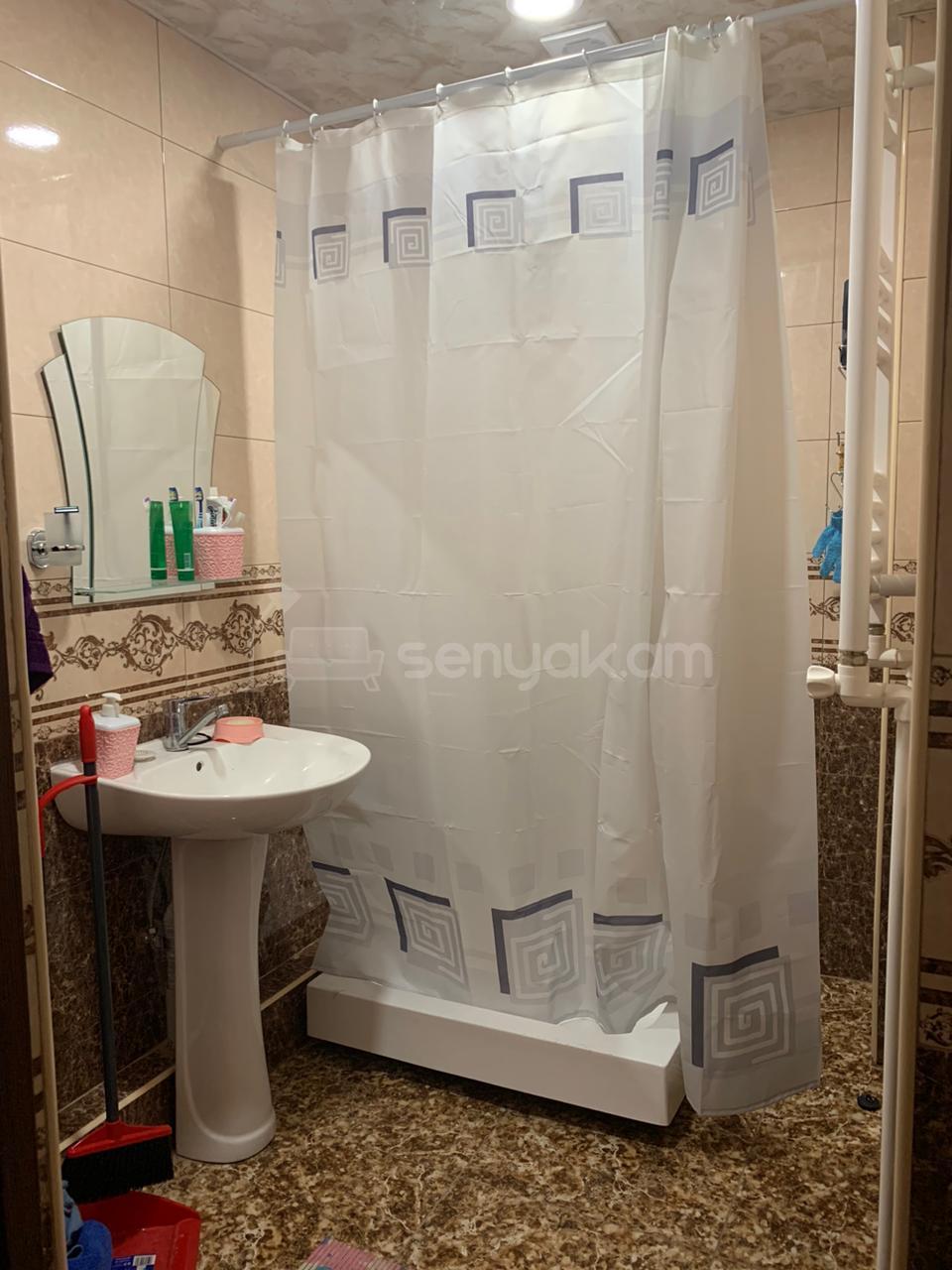 3 Սենյականոց Բնակարան, 78քմ, 2/9 հարկ, Կապիտալ Վերանորոգված, Կահավորված, Արևկող