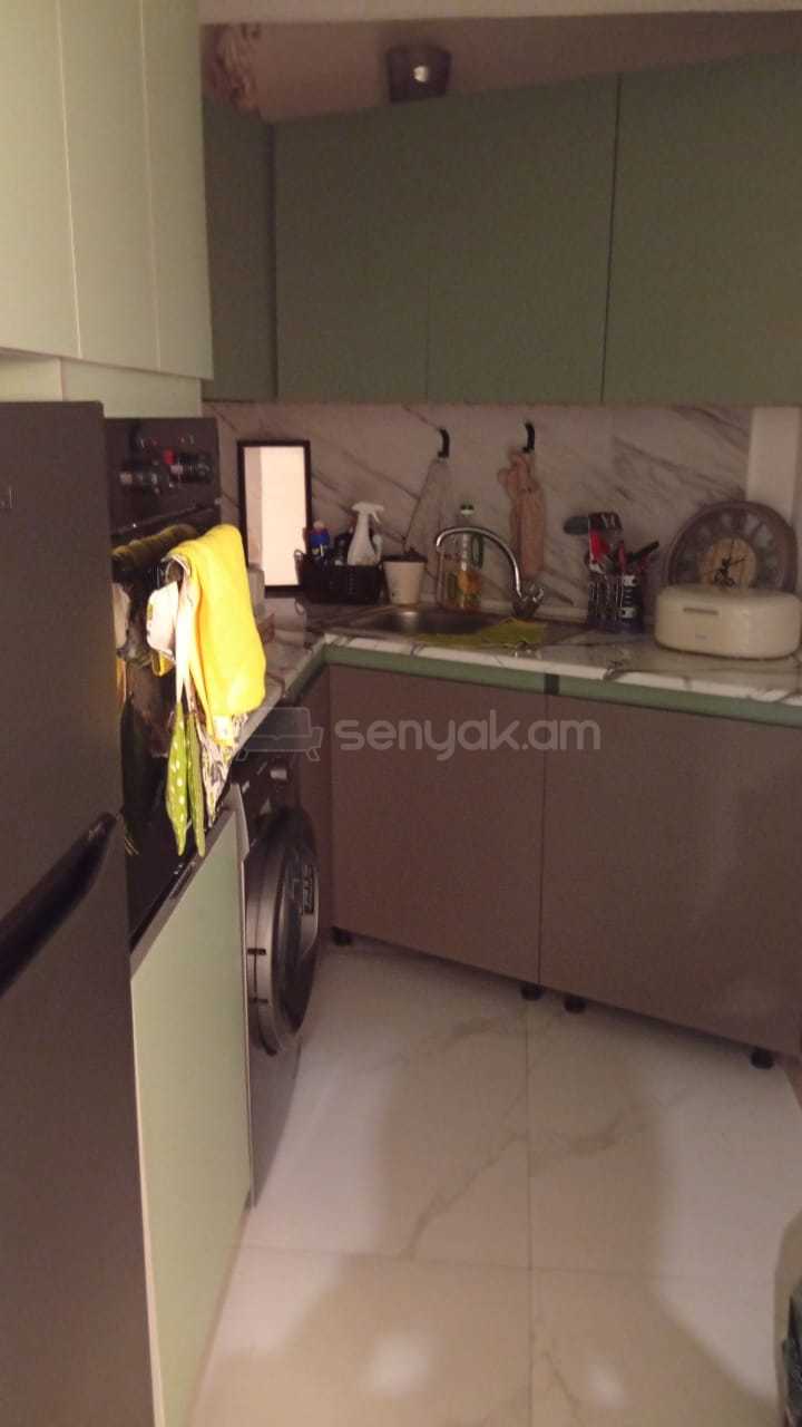 2 Սենյականոց Բնակարան, 42քմ, 7/14 հարկ, Կապիտալ Վերանորոգված