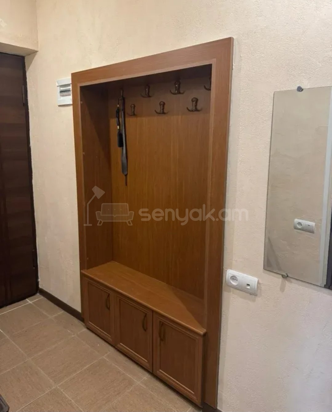 3 Սենյականոց Բնակարան Քարե Շենքում, 54քմ, 5/5 հարկ, Կապիտալ Վերանորոգված, Կահավորված, Արևկող