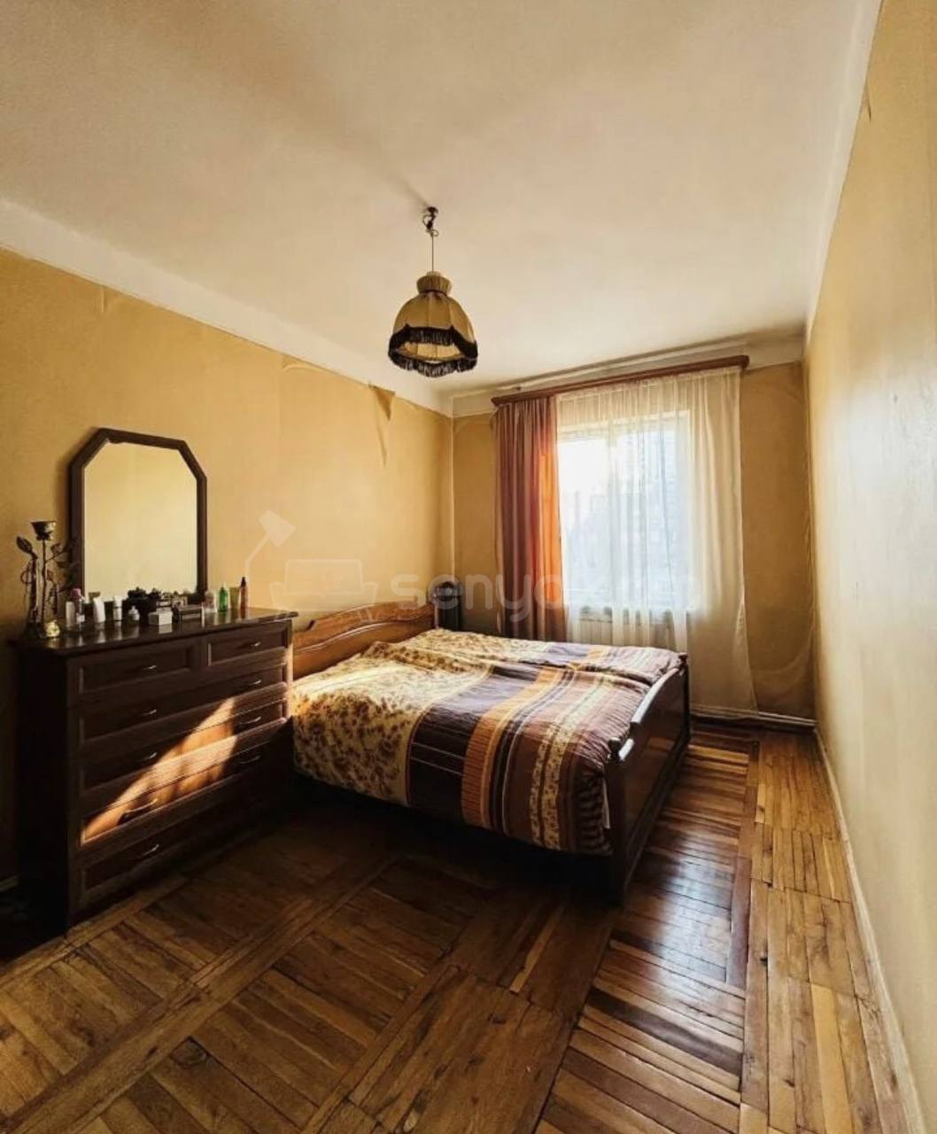 3 Սենյականոց Բնակարան, 80քմ, 8/9 հարկ, Նորմալ Վիճակում, Կահավորված