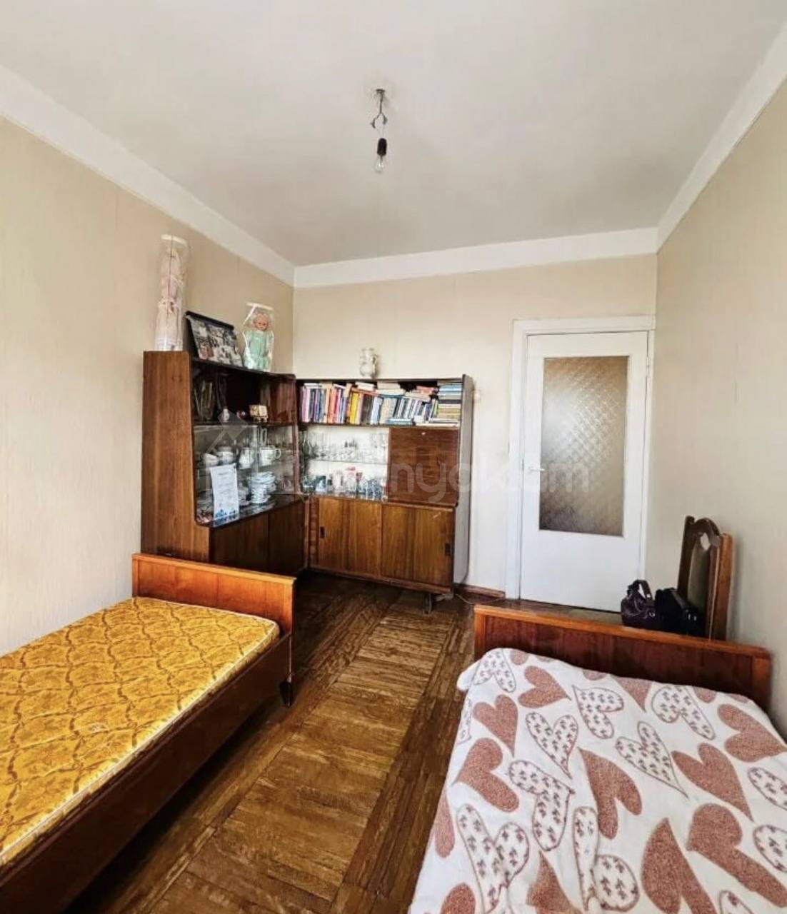 3 Սենյականոց Բնակարան, 80քմ, 8/9 հարկ, Նորմալ Վիճակում, Կահավորված