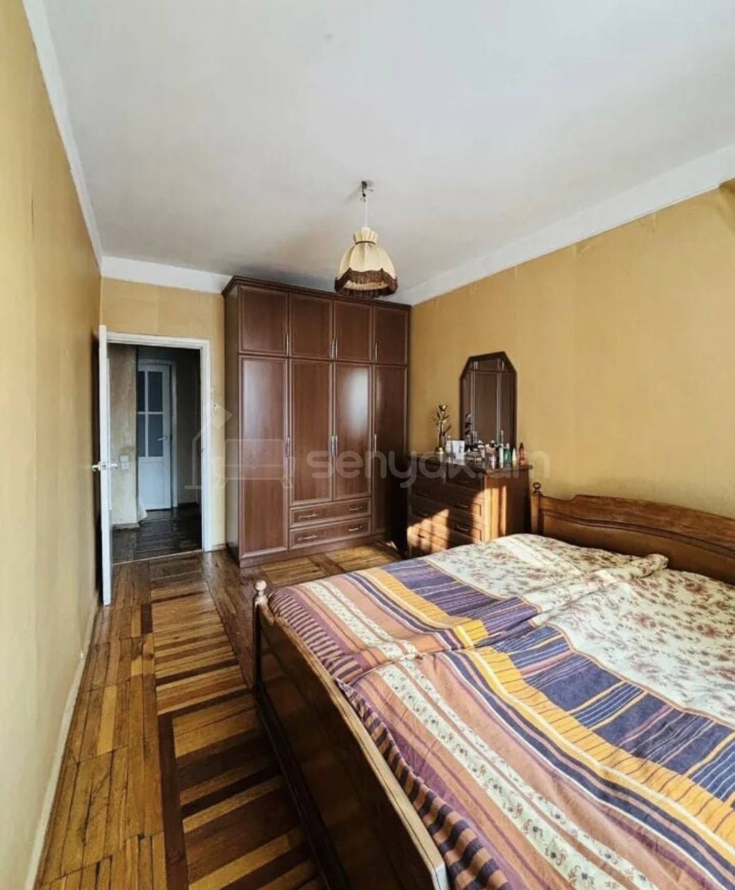 3 Սենյականոց Բնակարան, 80քմ, 8/9 հարկ, Նորմալ Վիճակում, Կահավորված