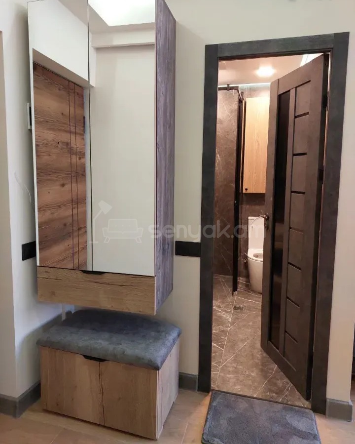 2 Սենյականոց Բնակարան, 40քմ, 7/10 հարկ, Դիզայներական Վերանորոգված