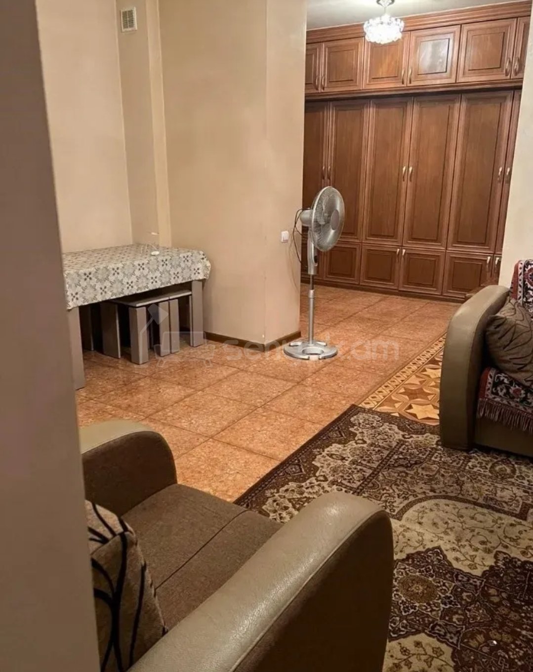 2 Սենյականոց Բնակարան, 50քմ, 4/9 հարկ, Նորմալ Վիճակում, Կահավորված, Արևկող