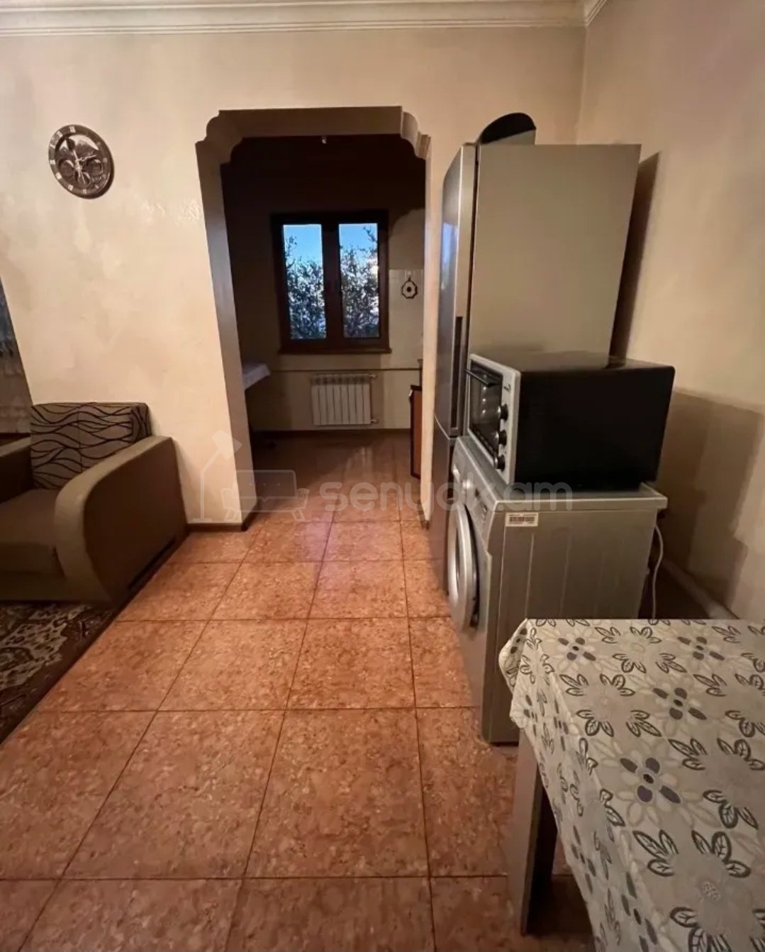 2 Սենյականոց Բնակարան, 50քմ, 4/9 հարկ, Նորմալ Վիճակում, Կահավորված, Արևկող