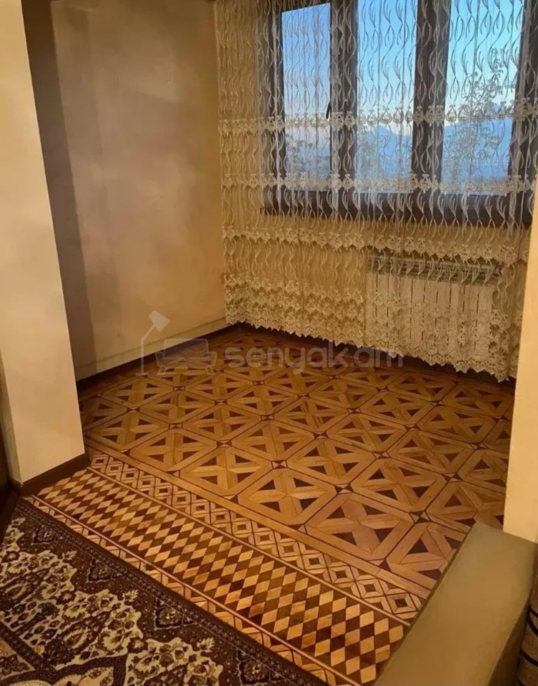 2 Սենյականոց Բնակարան, 50քմ, 4/9 հարկ, Նորմալ Վիճակում, Կահավորված, Արևկող