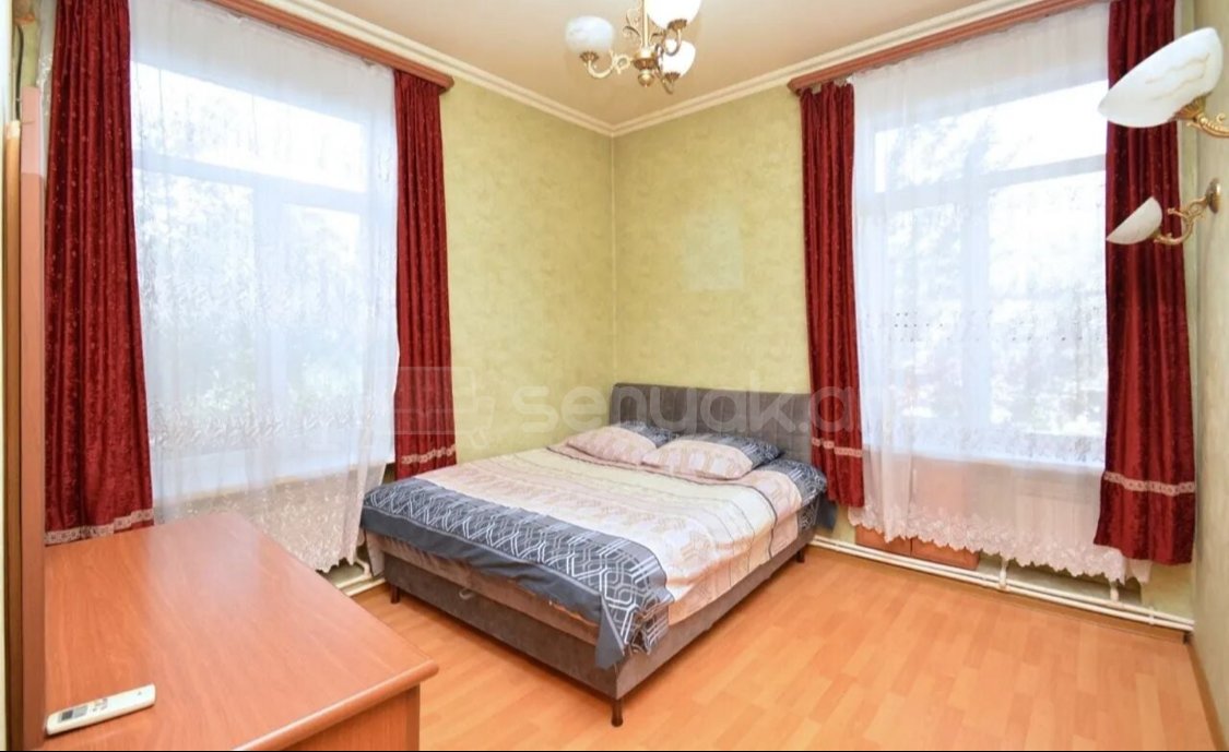 3 Սենյականոց Բնակարան Քարե Շենքում, 67քմ, 2/4 հարկ, Կապիտալ Վերանորոգված