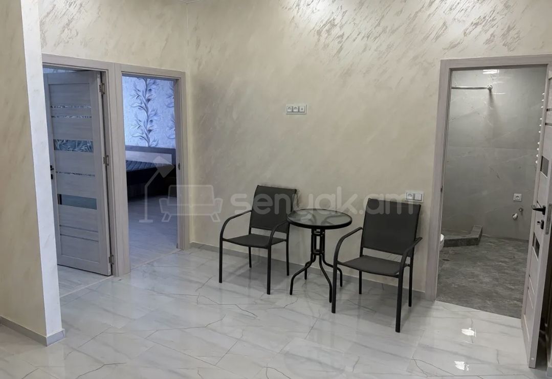 3 Սենյականոց Բնակարան Նորակառույցում, 110քմ, 12/18 հարկ, Դիզայներական Վերանորոգված, Կահավորված