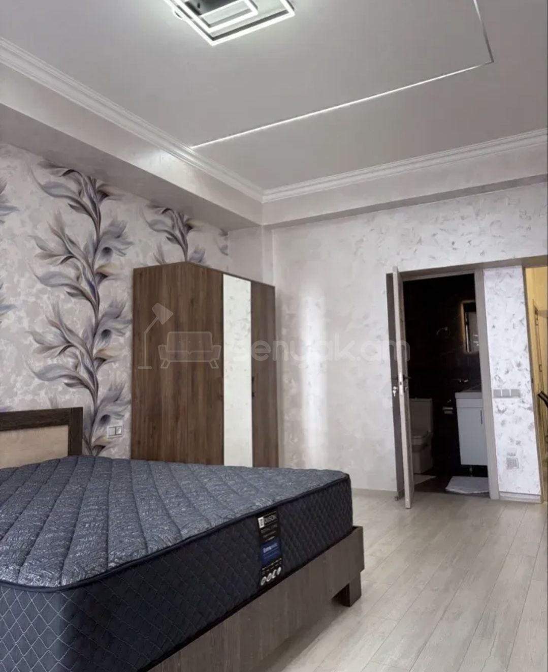 3 Սենյականոց Բնակարան Նորակառույցում, 110քմ, 12/18 հարկ, Դիզայներական Վերանորոգված, Կահավորված