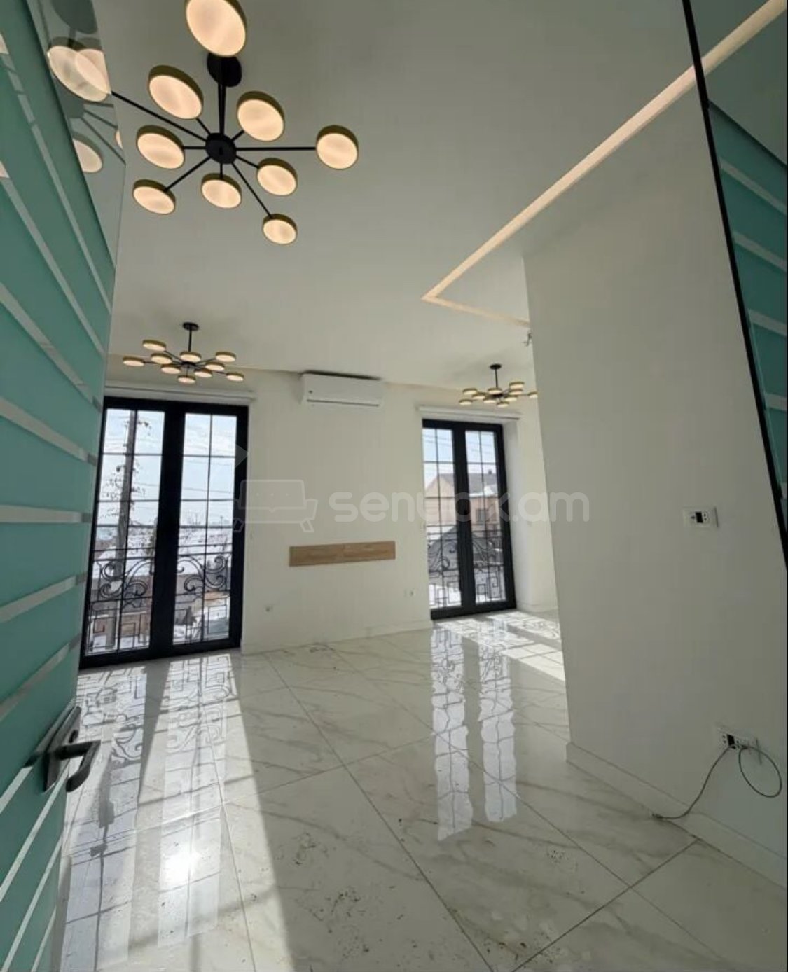 Նորակառույց Օֆիսային Տարածք, 120քմ