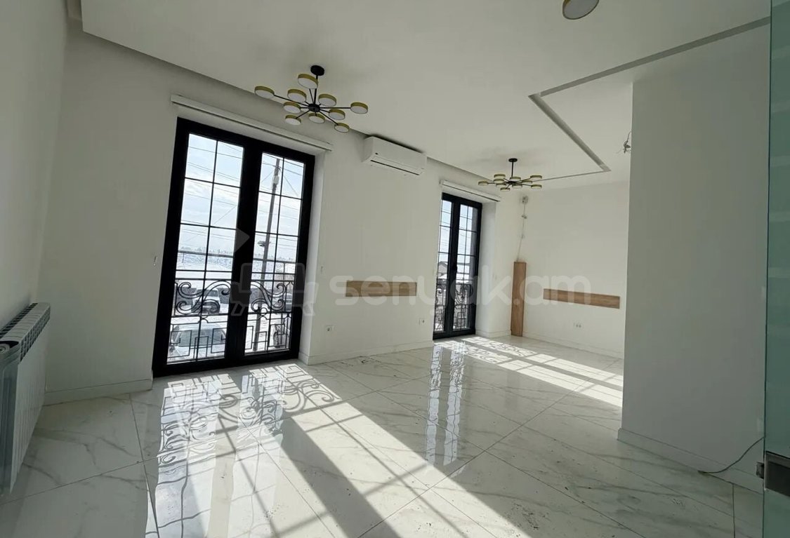 Նորակառույց Կոմերցիոն Տարածք, 120քմ