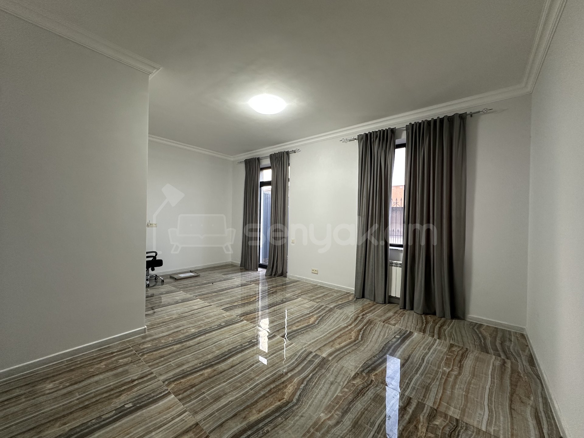 Օֆիսային Տարածք, 140քմ, Կապիտալ Վերանորոգված