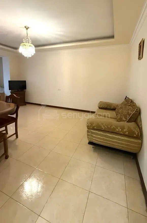 2 Սենյականոց Բնակարան Քարե Շենքում, 54քմ, 4/5 հարկ, Կապիտալ Վերանորոգված