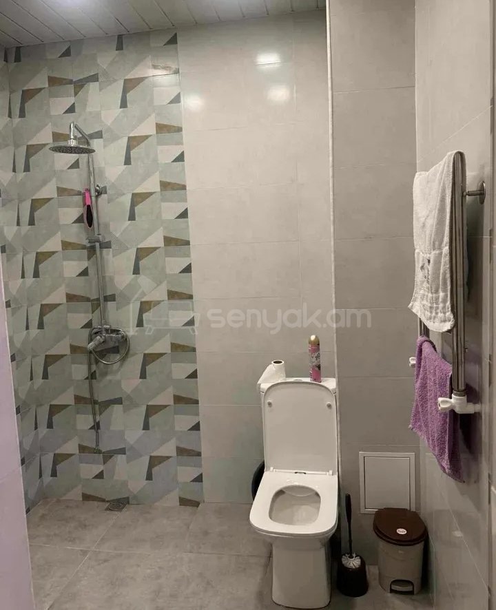 2 Սենյականոց Բնակարան, 50քմ, 1/9 հարկ, Նորմալ Վիճակում