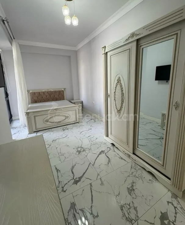 3 Սենյականոց Բնակարան Նորակառույցում, 91քմ, 2/4 հարկ, Դիզայներական Վերանորոգված, Կահավորված