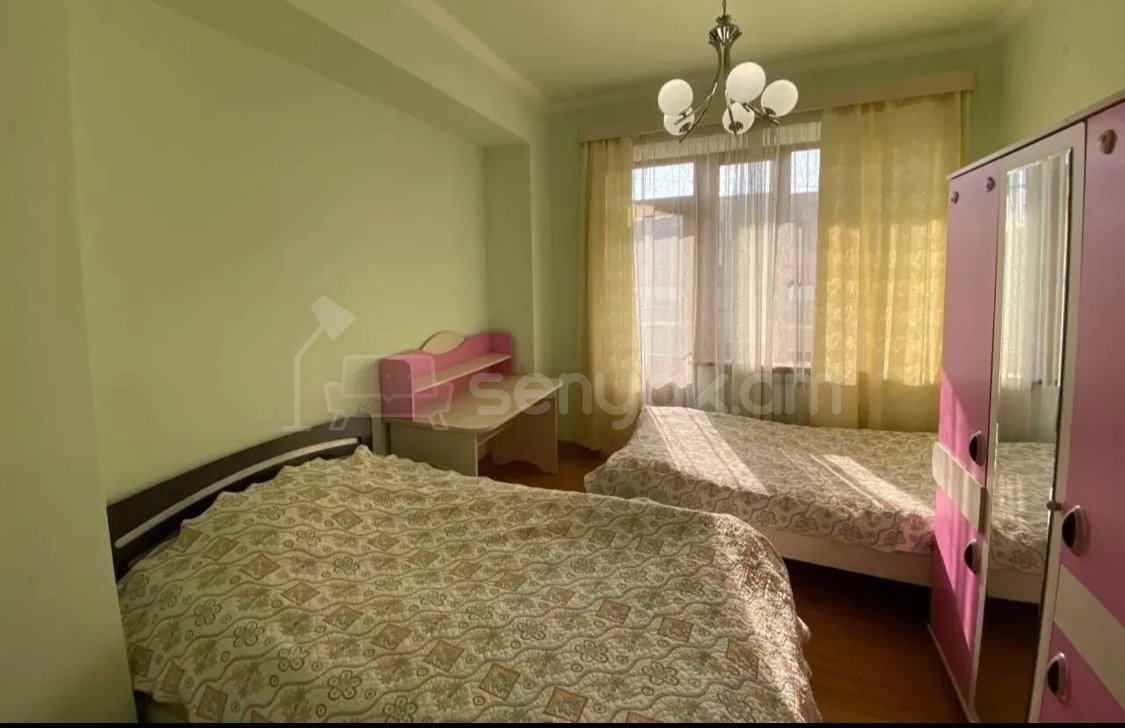 4 Սենյականոց Բնակարան Նորակառույցում, 150քմ, 13/14 հարկ, Կապիտալ Վերանորոգված