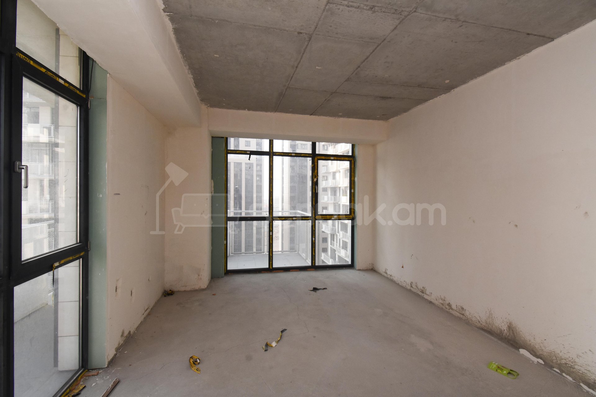 3 Սենյականոց Բնակարան Նորակառույցում, 92քմ, 9/18 հարկ, Զրոյական Վիճակում