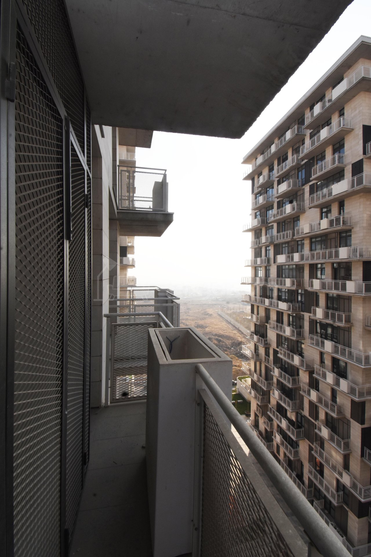 3 Սենյականոց Բնակարան Նորակառույցում, 92քմ, 9/18 հարկ, Զրոյական Վիճակում