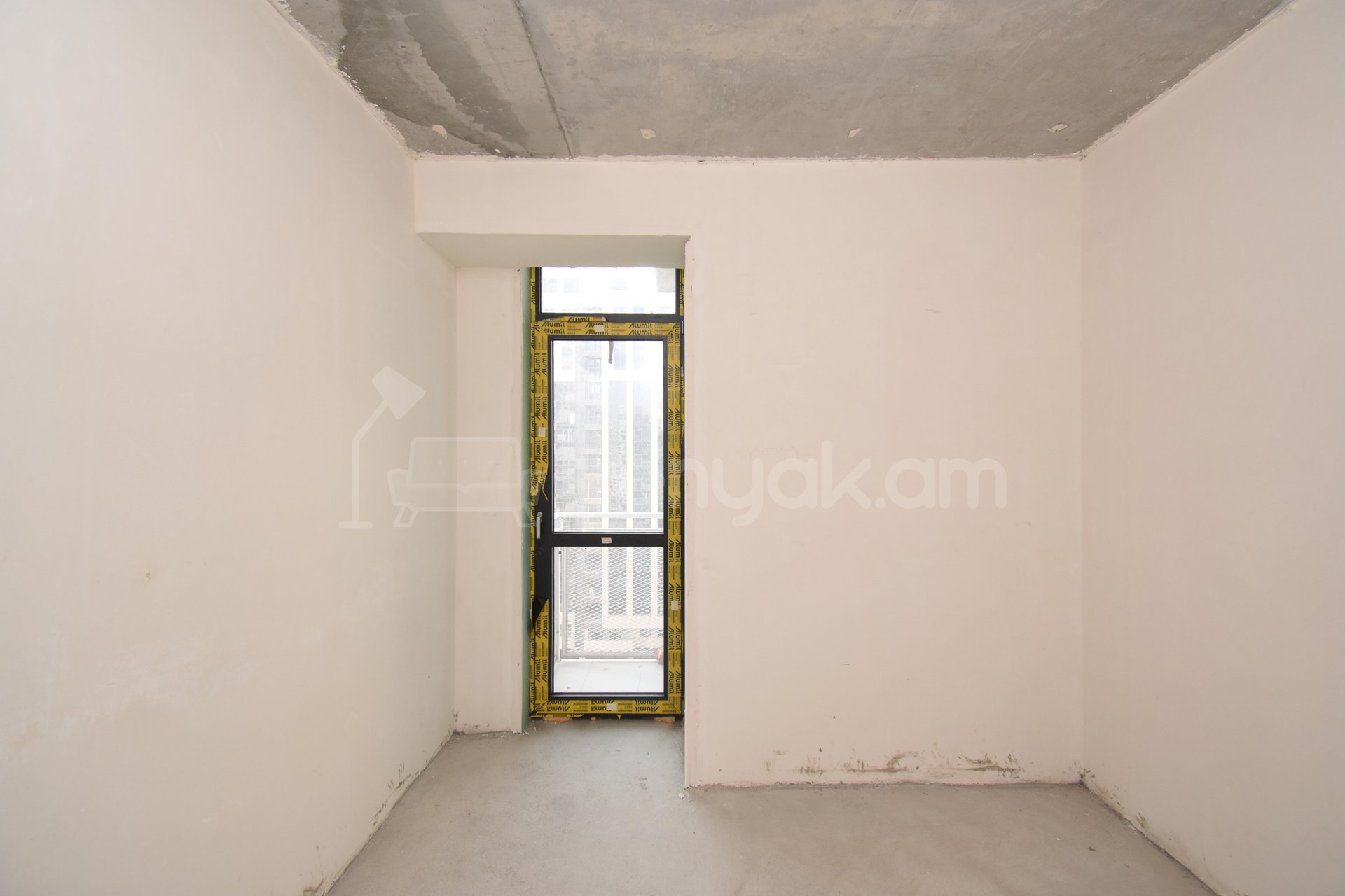 3 Սենյականոց Բնակարան Նորակառույցում, 92քմ, 9/18 հարկ, Զրոյական Վիճակում