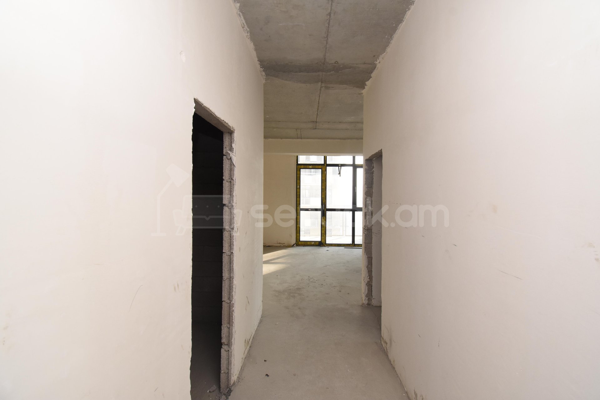 3 Սենյականոց Բնակարան Նորակառույցում, 92քմ, 9/18 հարկ, Զրոյական Վիճակում