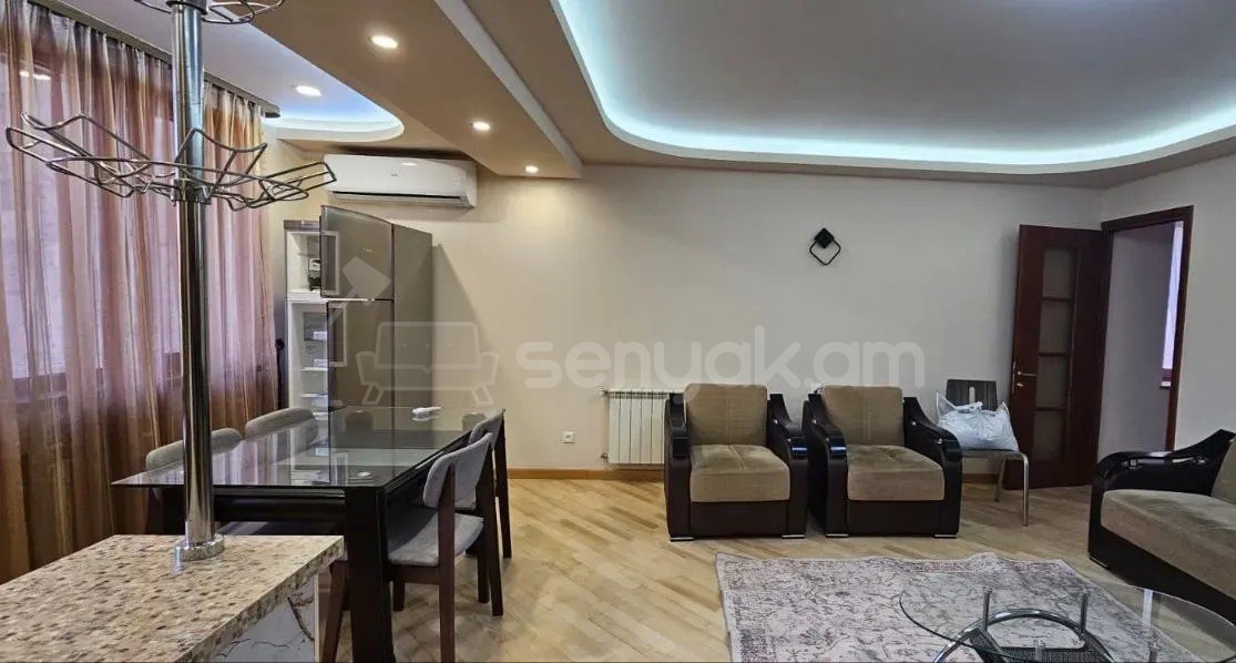 2 Սենյականոց Բնակարան Քարե Շենքում, 48քմ, 5/7 հարկ, Դիզայներական Վերանորոգված